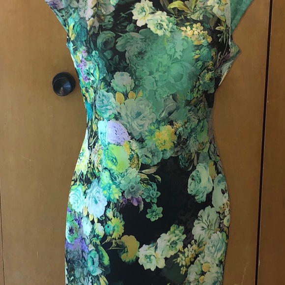 Work dress wardrobe bundle - Picture 7 of 8